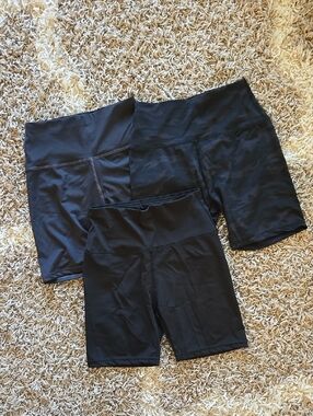 NWOT Real Essentials High-Waist Bike Shorts Trio Gray, Black, Camo